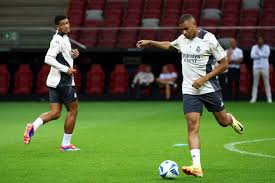 他都展现了 他都展现了